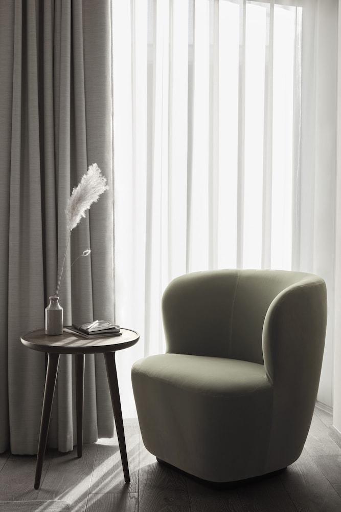 The Stratford, Autograph Collection Hotel London Kültér fotó Curtain